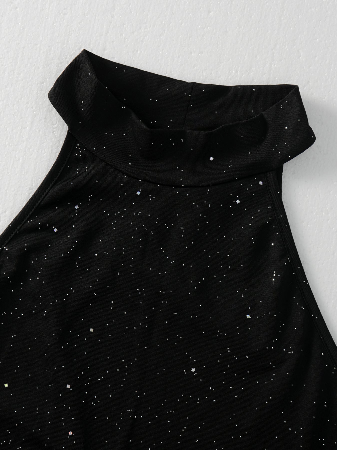 Solid Color Sequined Halterneck Vest